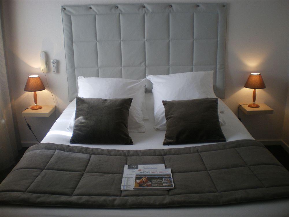 אנז'ה Hotel De L'Europe מראה חיצוני תמונה
